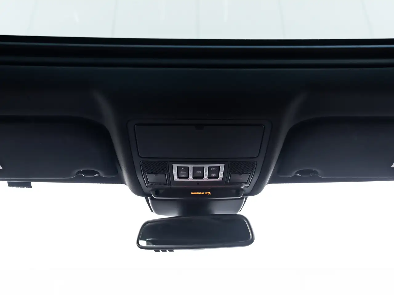 Jaguar XE снимка Jaguar XE