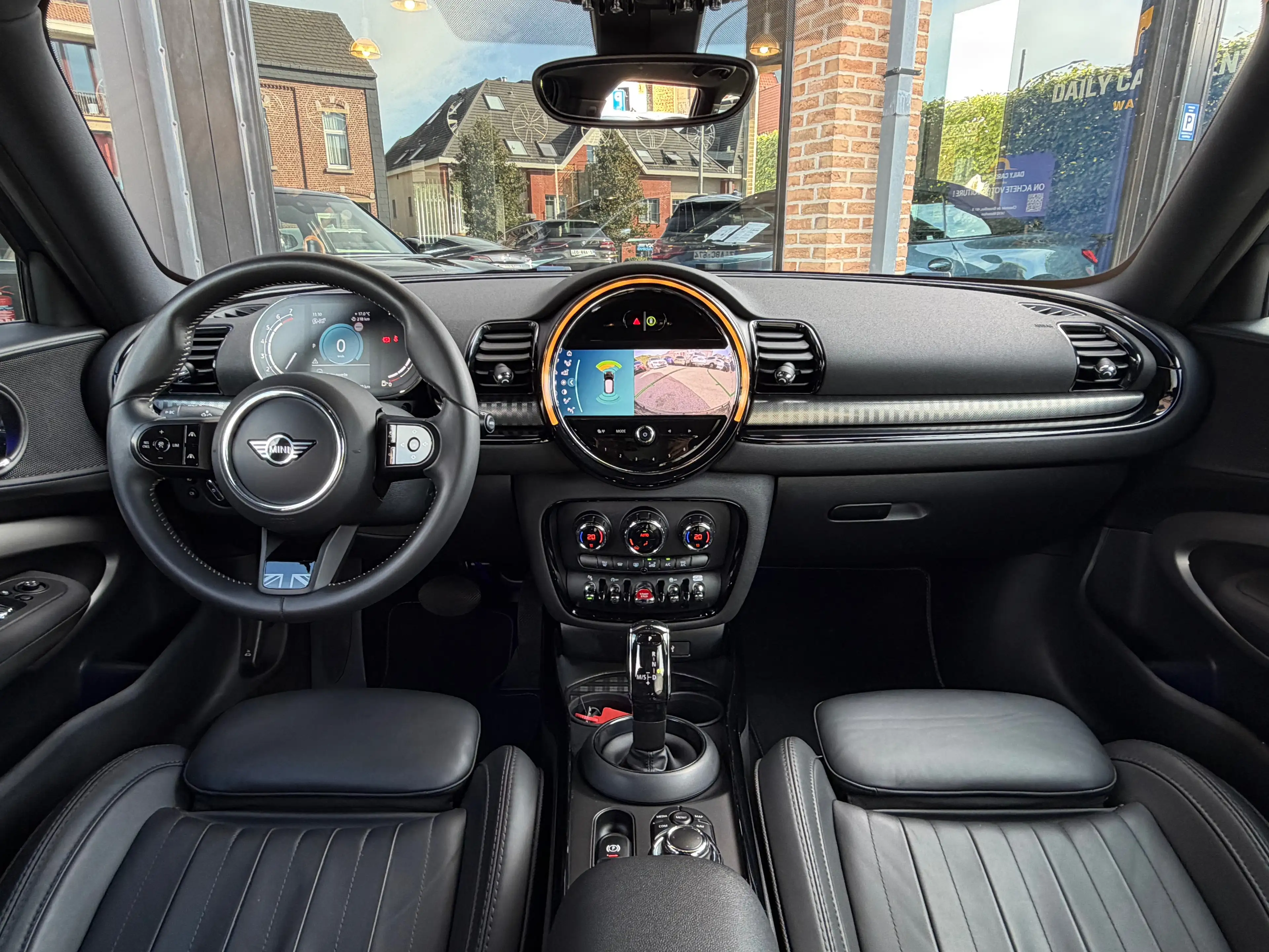 MINI One Clubman 1.5A I Yours edition I CarPlay I Cuir I Cam I ACC — photo 2