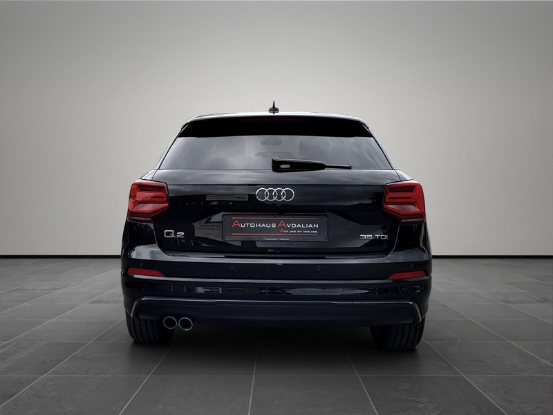 Audi Q2 35 TDI design S line ACC|R-KAM|VIRTUAL|MMI+ — photo 4