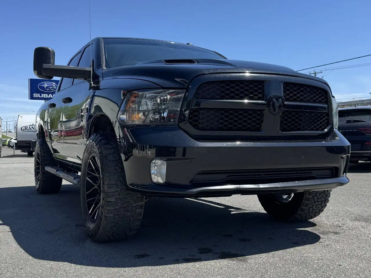 RAM 1500 снимка RAM 1500