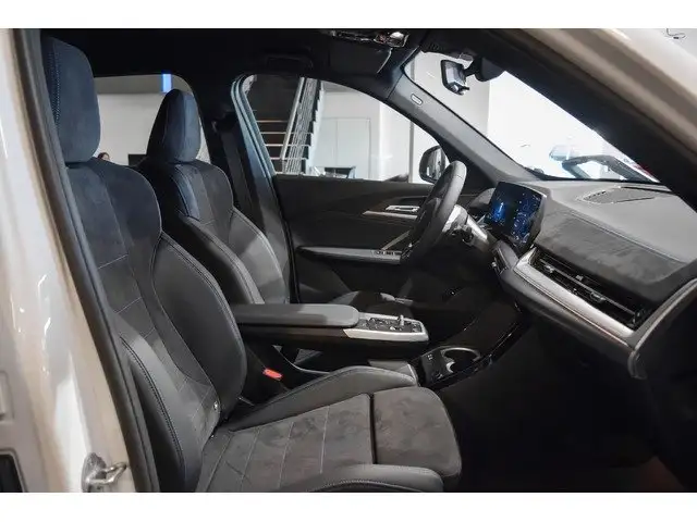 BMW X1 view 6