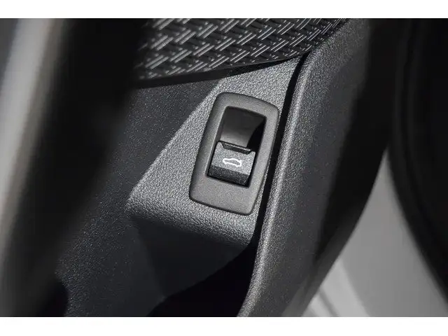 BMW X1 view 18