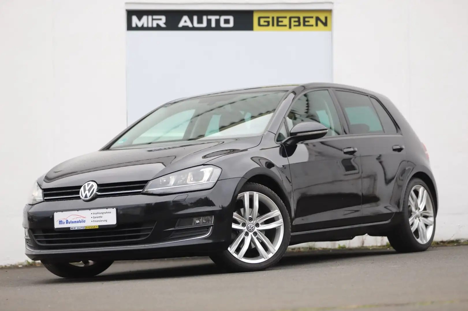 Volkswagen Golf VII 1.4 TSI Lim. Highline NAVI PDC Schwarz - 1