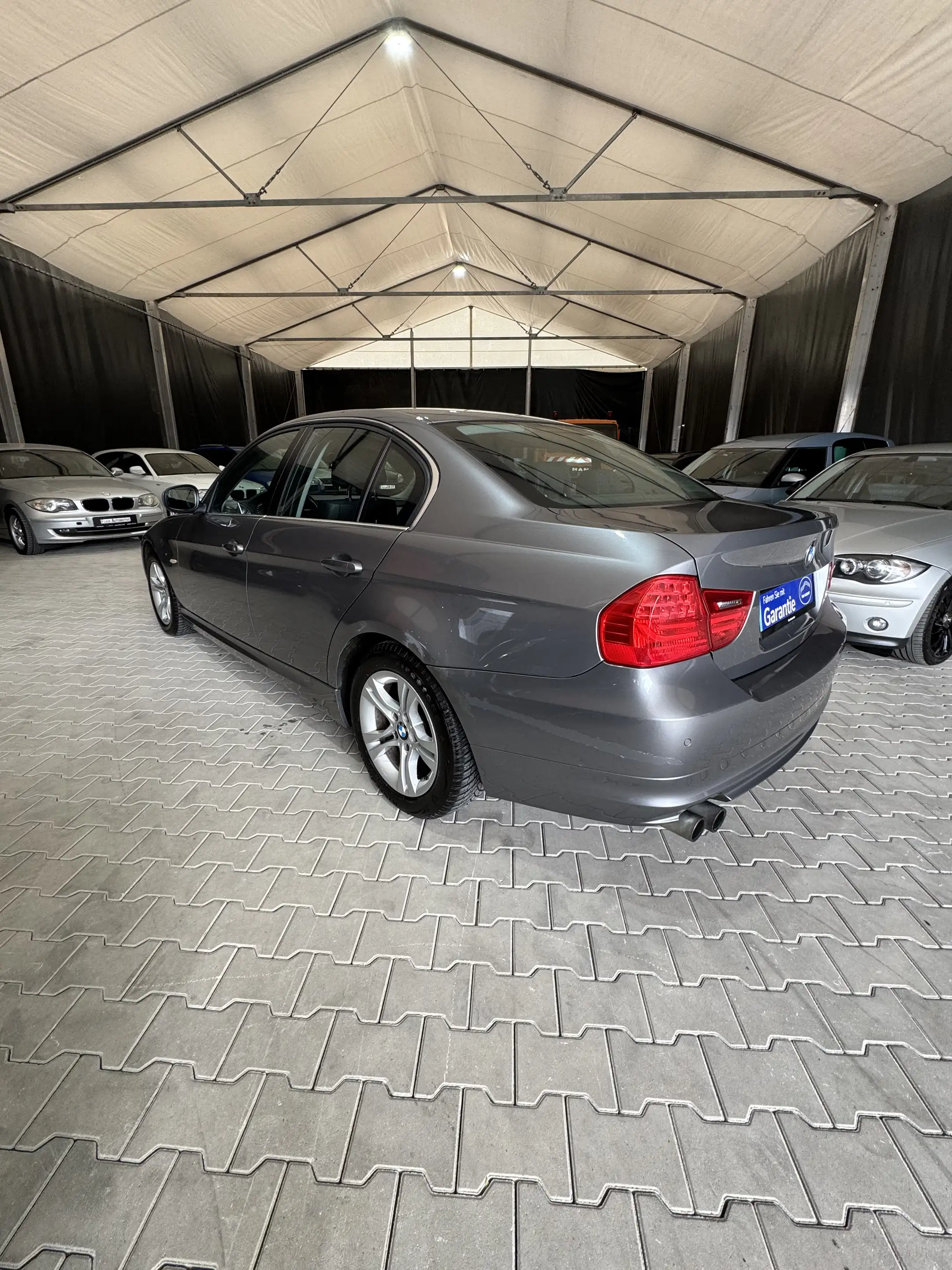 BMW 325 325 i*Klimaautomatik*PDC Hinten*TÜV NEU*Service NEU* — photo 6
