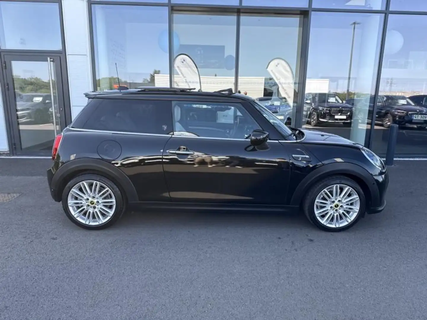 MINI Cooper SE Cooper SE 184ch Yours BVA 5CV Noir - 2