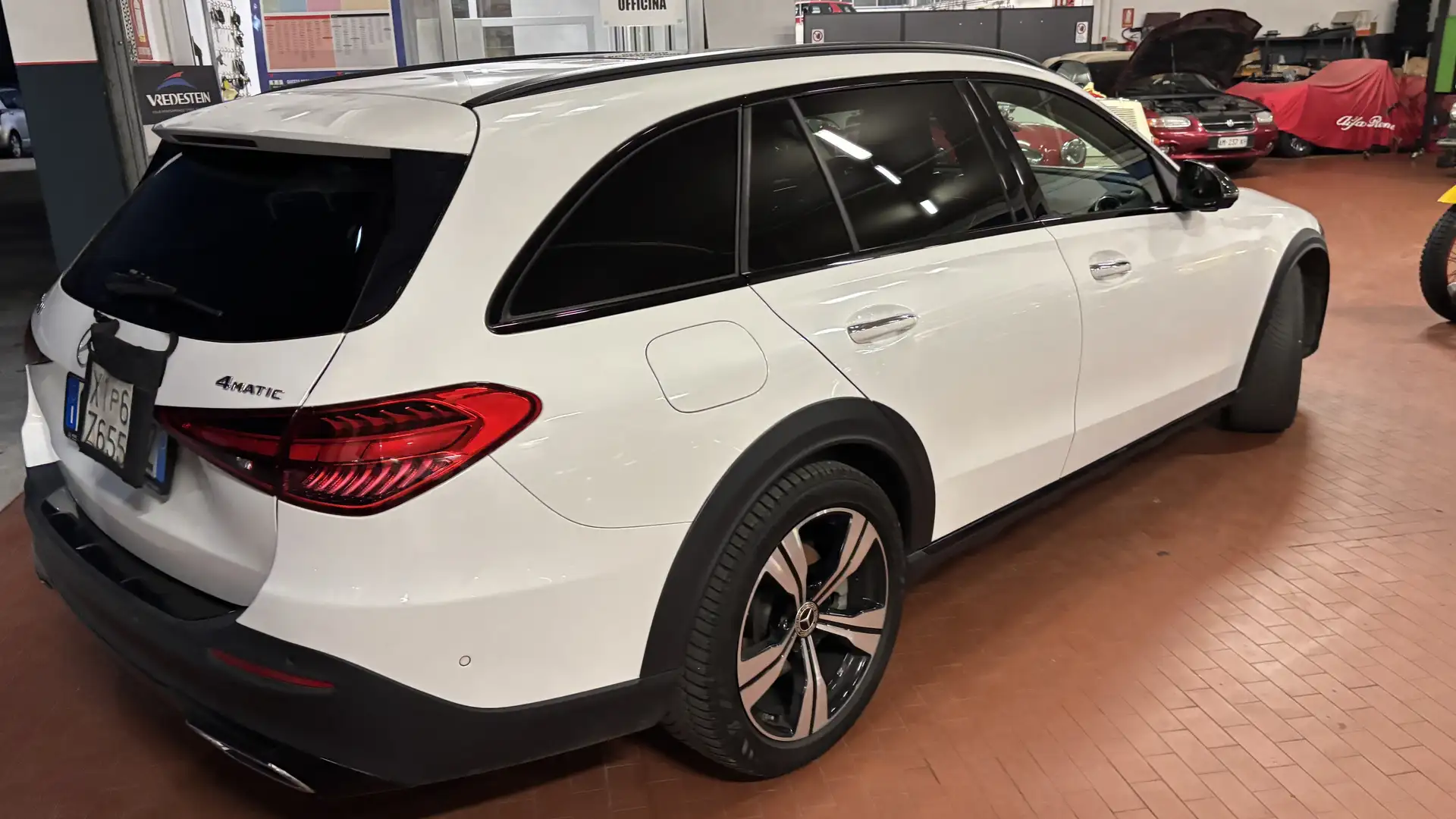 Mercedes-Benz C 220 SW All-Terrain d mhev Premium Plus 4matic auto - 2