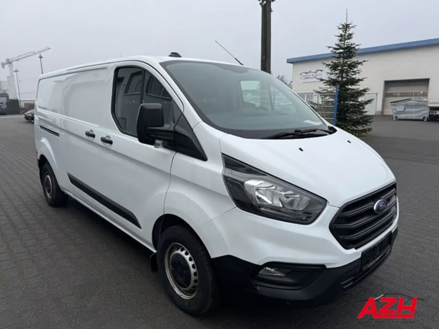Ford Transit Custom Kasten L2H1 Trend 2.0 TDCI, EU 6 Weiß - 2