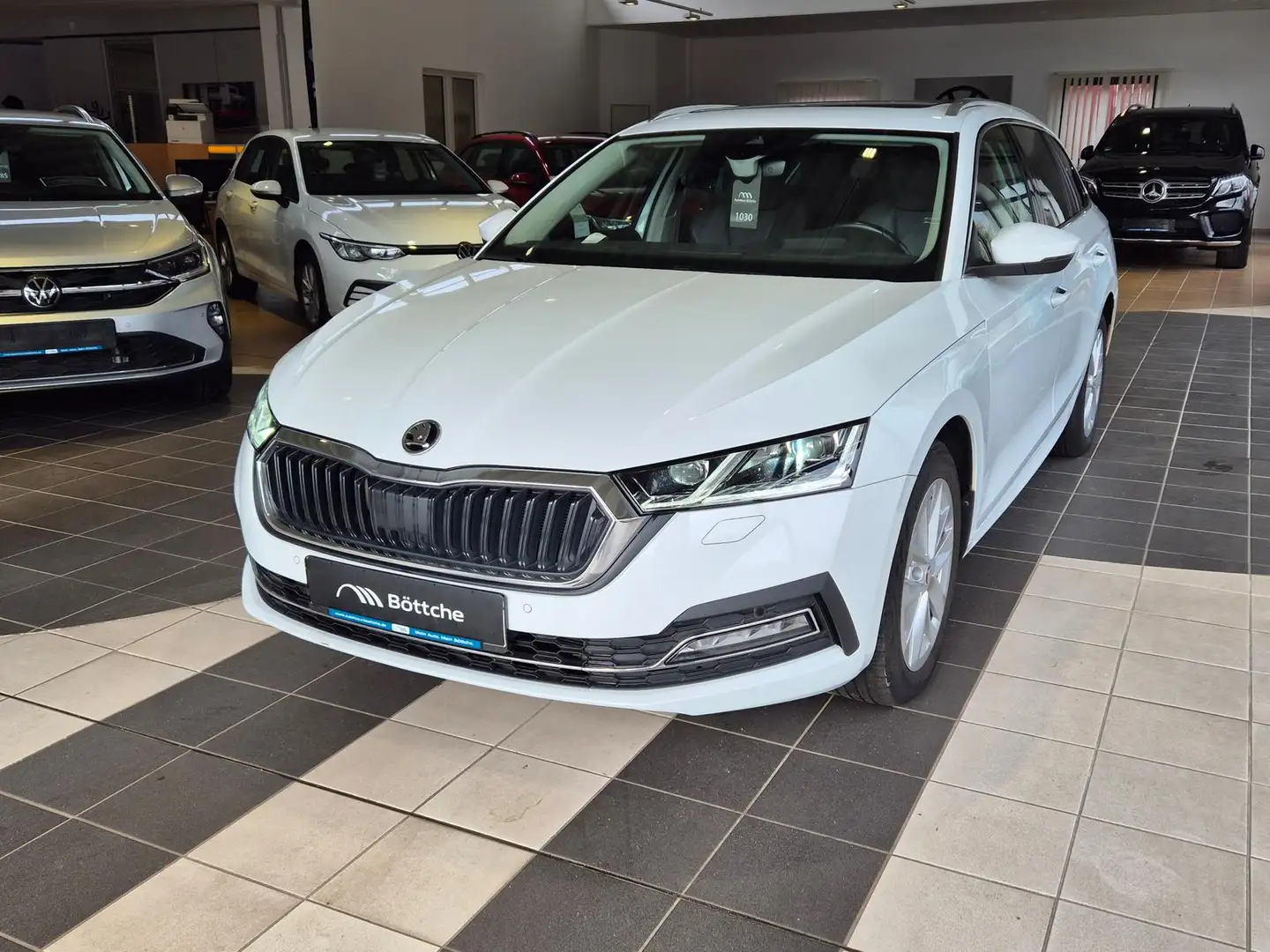 Skoda Octavia 2.0 TDI Android AHK PDC PANO LED Blanco - 2