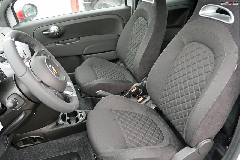 Abarth 595 PDC DAB+ 17" LM Android CarPlay — photo 6