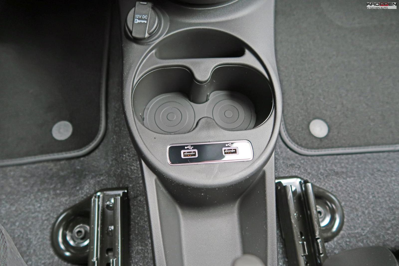 Abarth 595 PDC DAB+ 17" LM Android CarPlay — photo 12