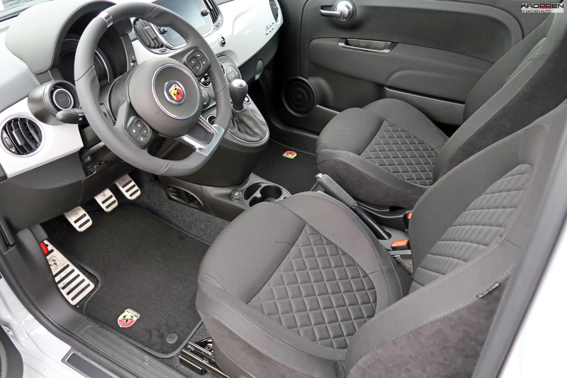 Abarth 595 PDC DAB+ 17" LM Android CarPlay — photo 5