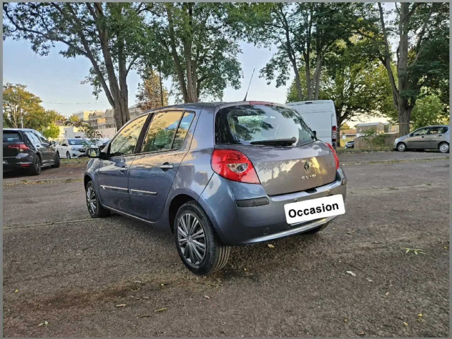 Renault Clio 1,2 TCe 100ch Dynamique 5p - 2