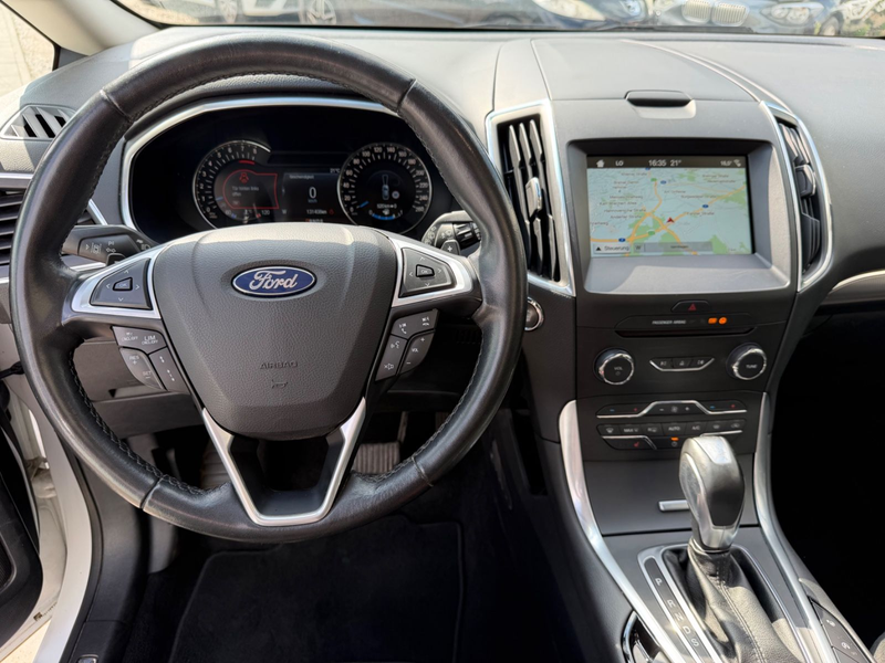 Ford S-Max S-MAX Titanium * 7-SITZER* — photo 10