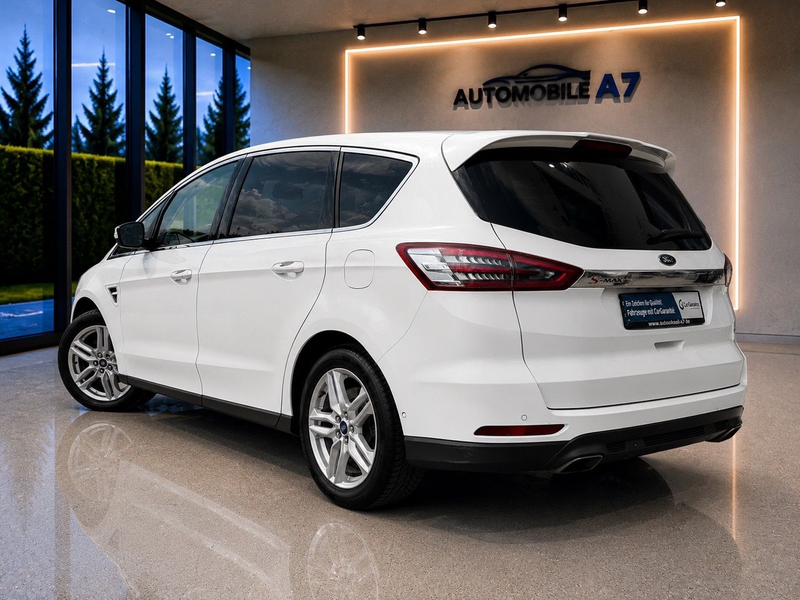Ford S-Max S-MAX Titanium * 7-SITZER* — photo 4