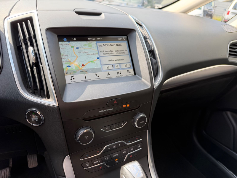 Ford S-Max S-MAX Titanium * 7-SITZER* — photo 15