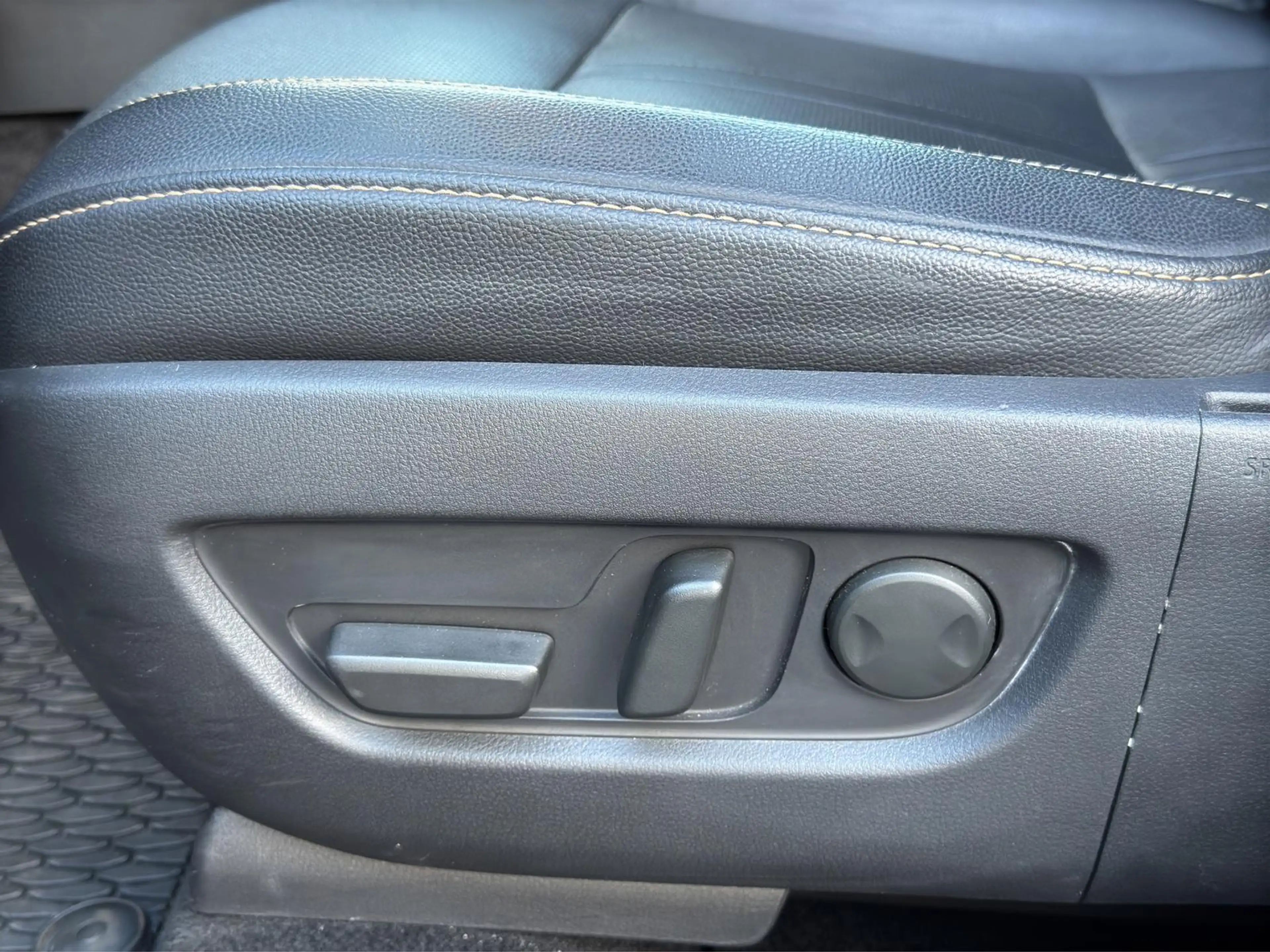 Mazda CX-60 Homura AWD Leder Pano Alu20 AHK 360° — photo 14
