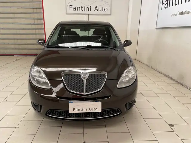 Lancia Ypsilon view 7