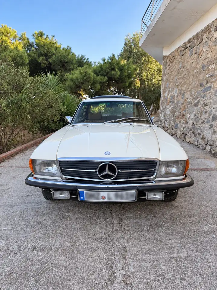 Mercedes-Benz SLC 350, foto 3
