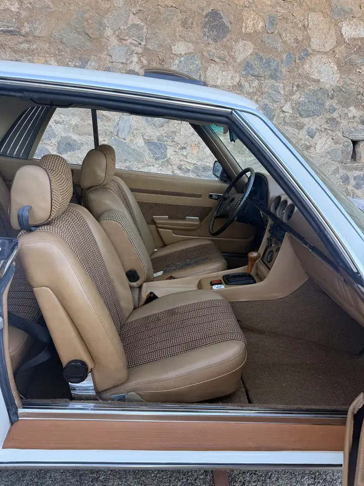 Mercedes-Benz SLC 350, foto 10