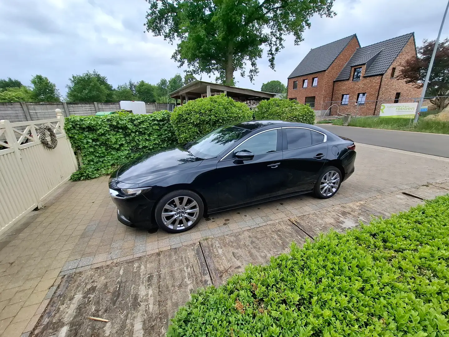 Mazda 3 Sdn 2.0 benzine SKYACTIVE-G Noir - 1
