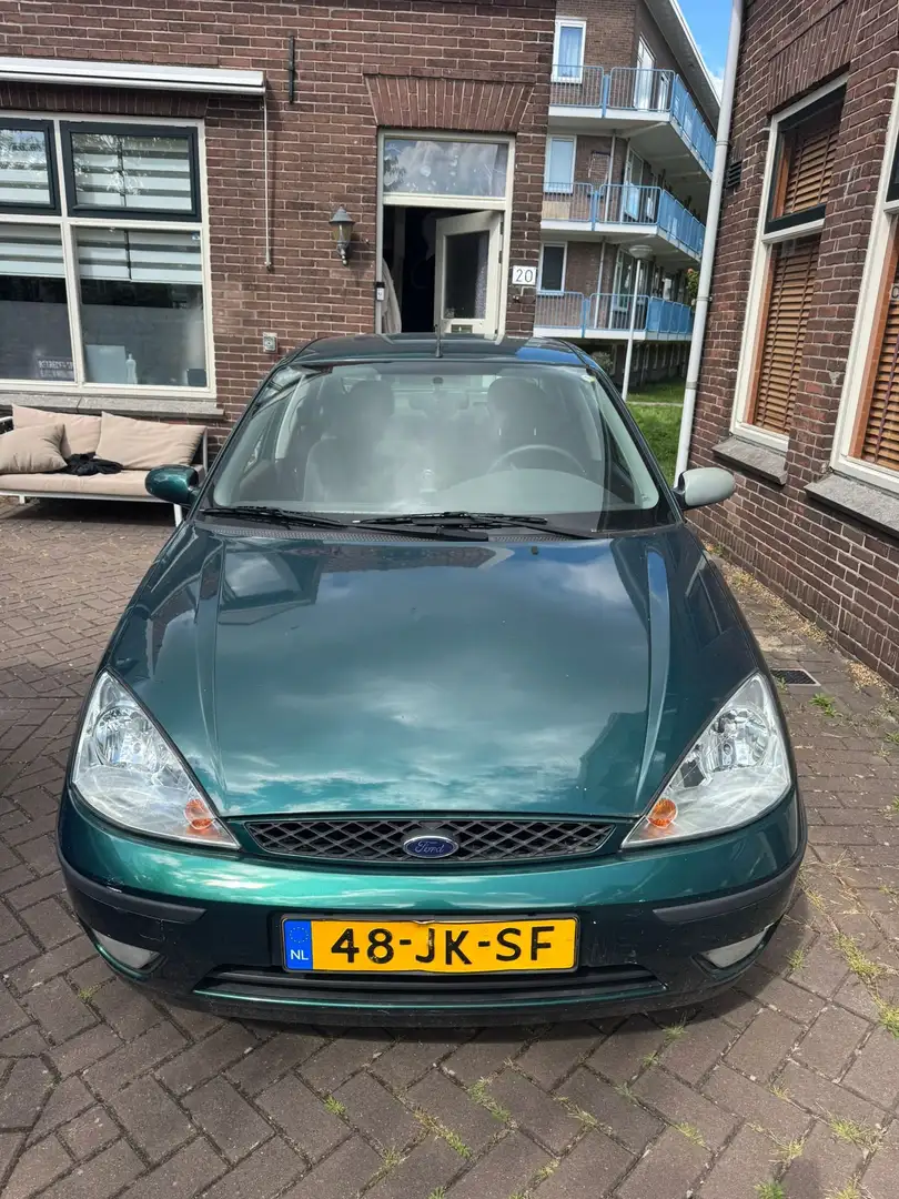 Ford Focus Focus 1.8-16V Ghia Groen - 1