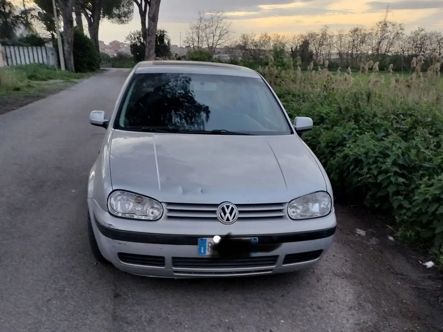 Volkswagen Golf 5p 1.9 tdi Highline 115cv - 1