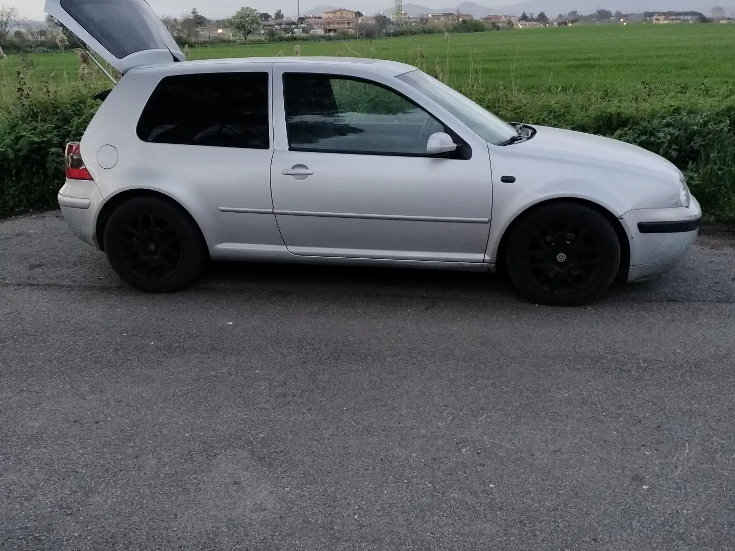 Volkswagen Golf 5p 1.9 tdi Highline 115cv - 2