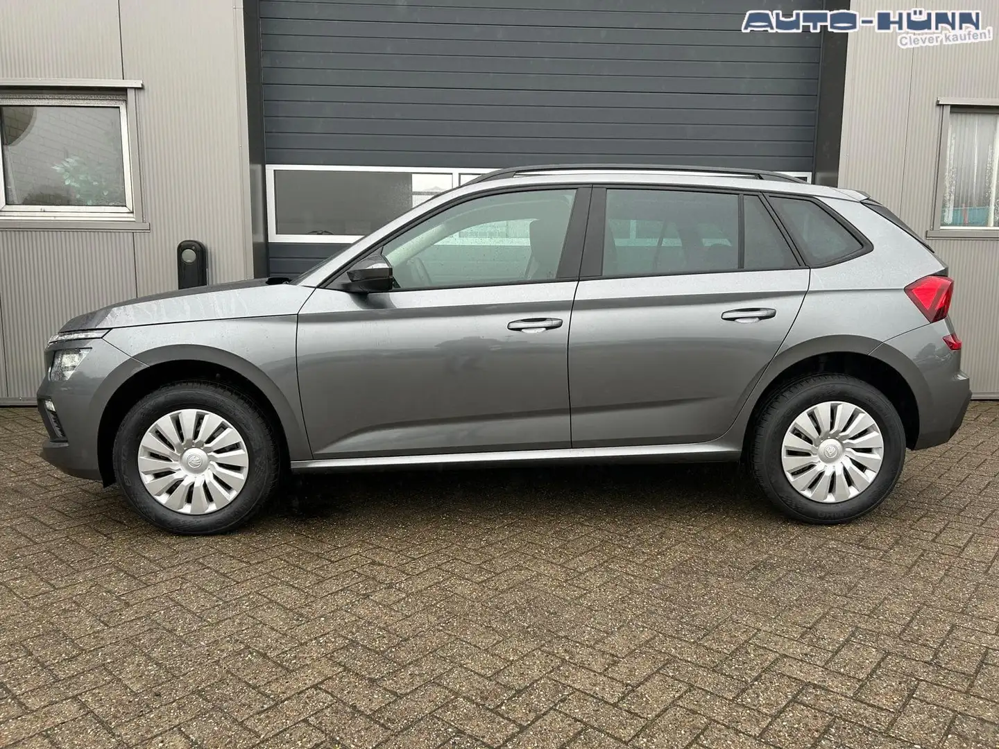 Skoda Kamiq 1.0 TSI 115PS DSG Selection Matrix-LED Sitzheiz... Grau - 2
