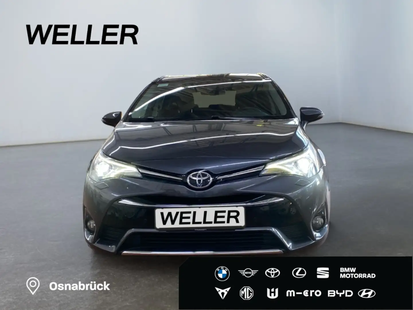 Toyota Avensis TS 1.8 Executive*Pano*LED*Kamera*SHZ*BT* Gris - 2
