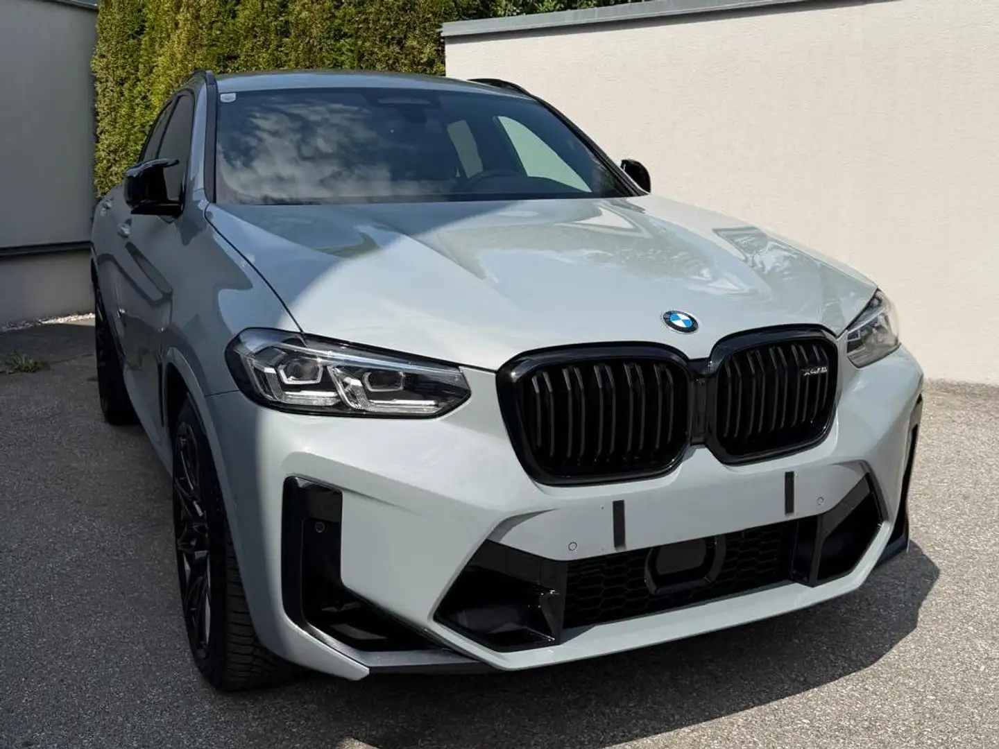 BMW X4 M Competition Grau - 1