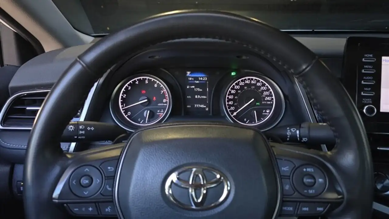 Toyota Camry fotografie Toyota Camry