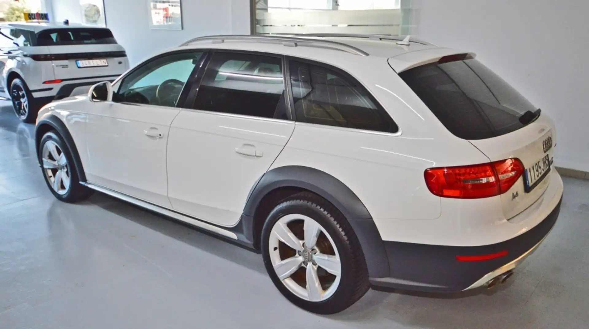 Audi A4 allroad quattro 2.0TDI CD 150 Blanco - 2