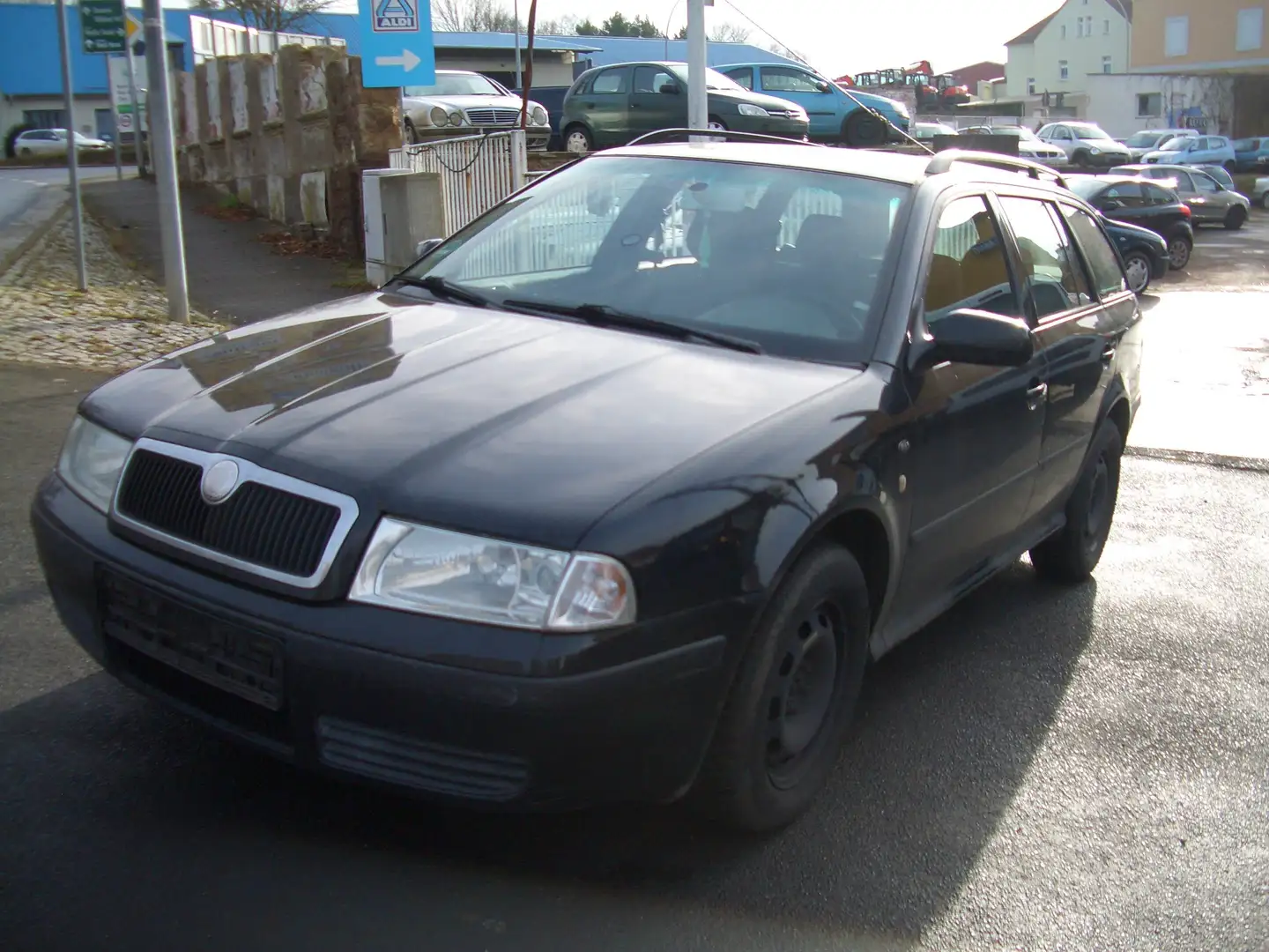 Skoda Octavia Basis - 1