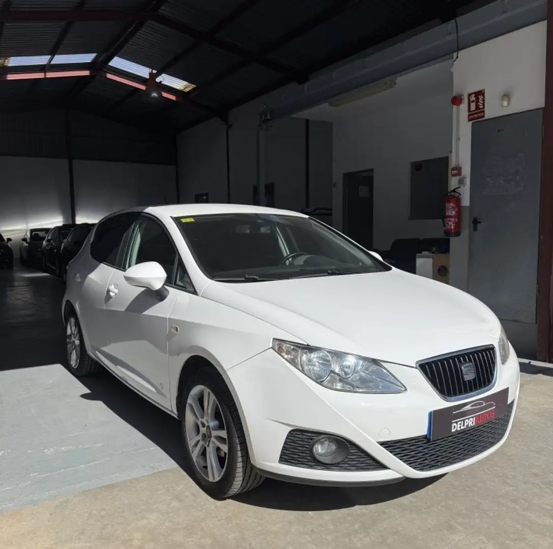 SEAT Ibiza 1.6TDI CR Copa Reference DPF Weiß - 2