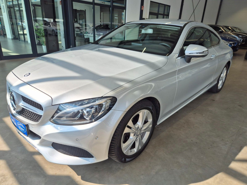 Mercedes-Benz C 180 COUPE AVANTGARDE NAVI LED AMBIENTE SHZ CAM — photo 9