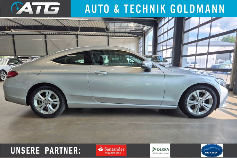 Mercedes-Benz C 180 COUPE AVANTGARDE NAVI LED AMBIENTE SHZ CAM