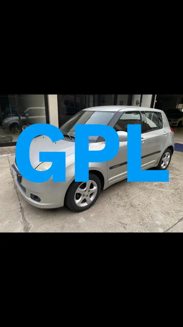 Suzuki Swift Gpl 5p 1.3 16v GL 4x4 - 1