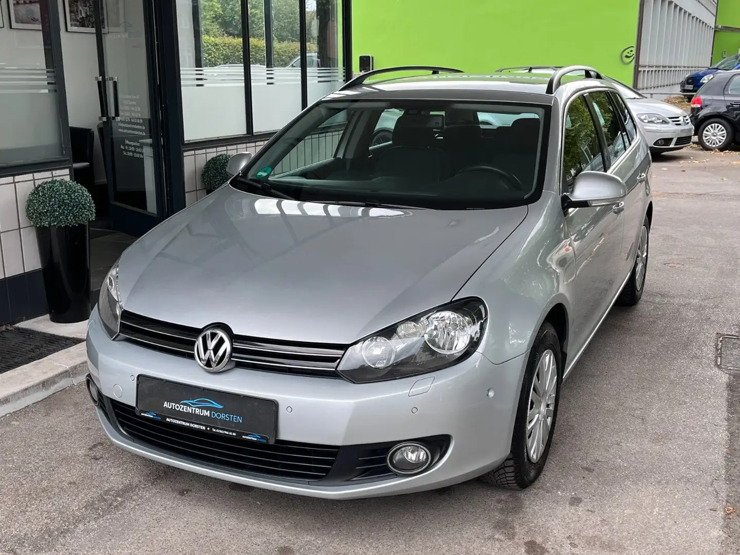 Volkswagen Golf 6 VI 1.6 TDI Variant Comfortline BlueMotion Argento - 2