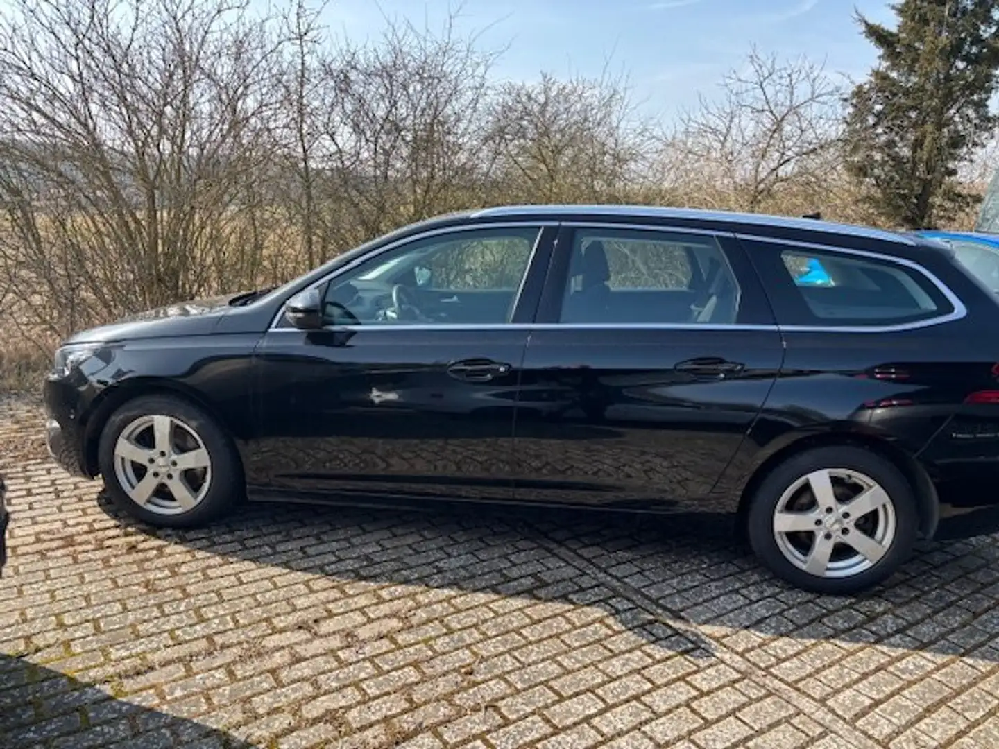 Peugeot 308 SW Allure, 8fach ber, Navi, Kamera, Panorama Nero - 2