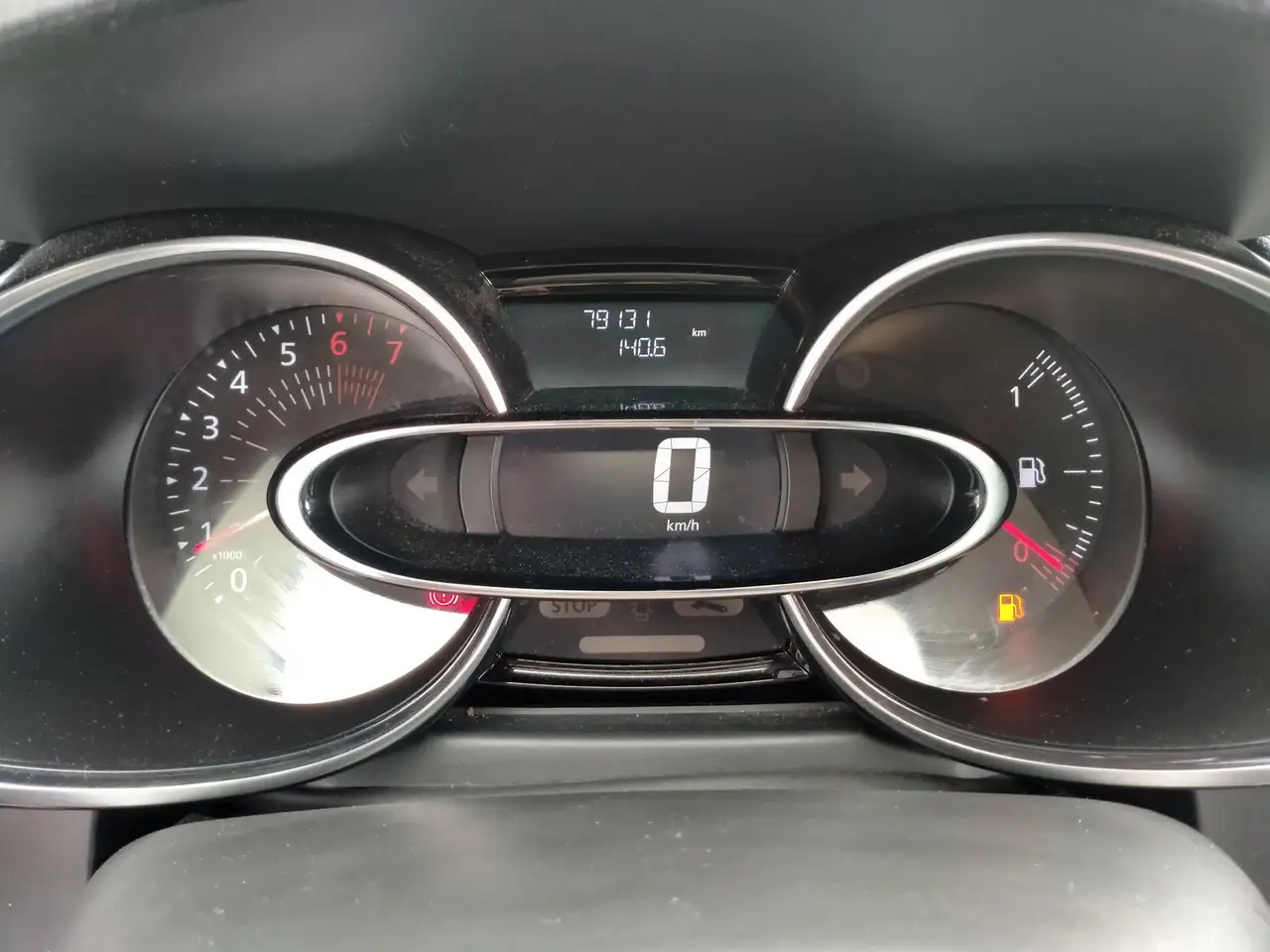Renault Clio Grandtour — photo 20