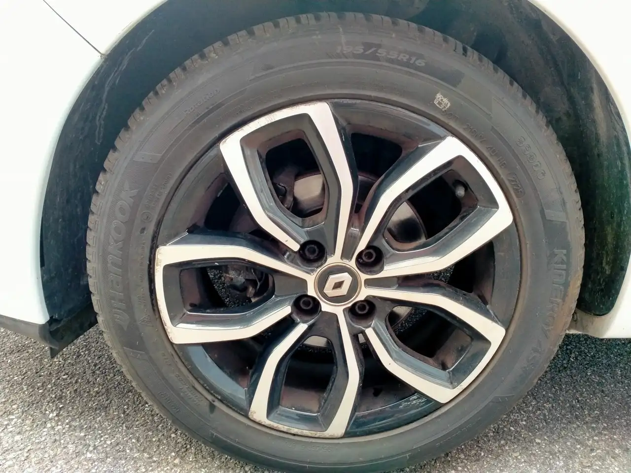 Renault Clio Grandtour — photo 36