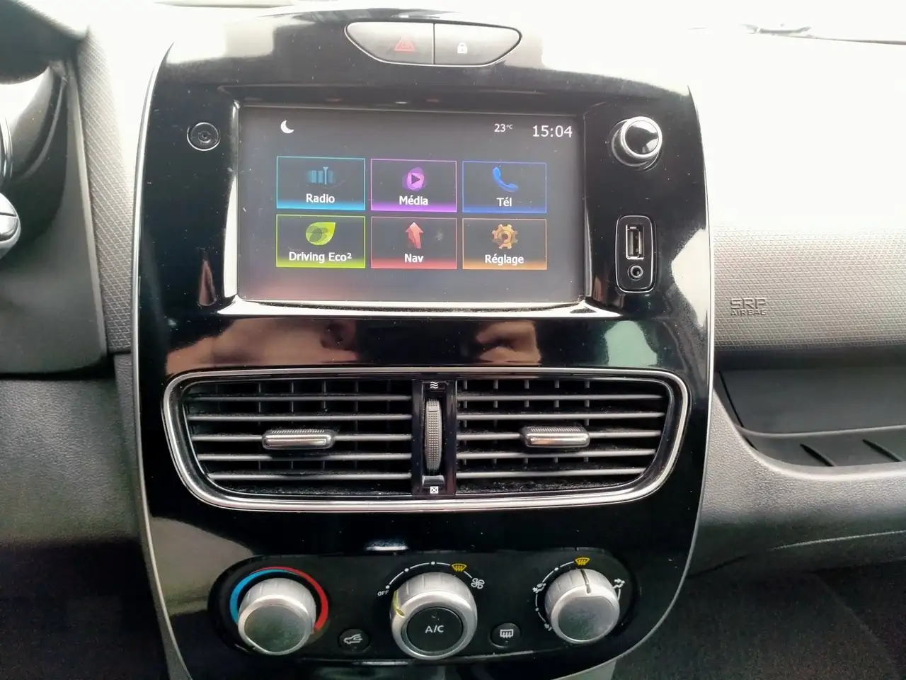 Renault Clio Grandtour — photo 21