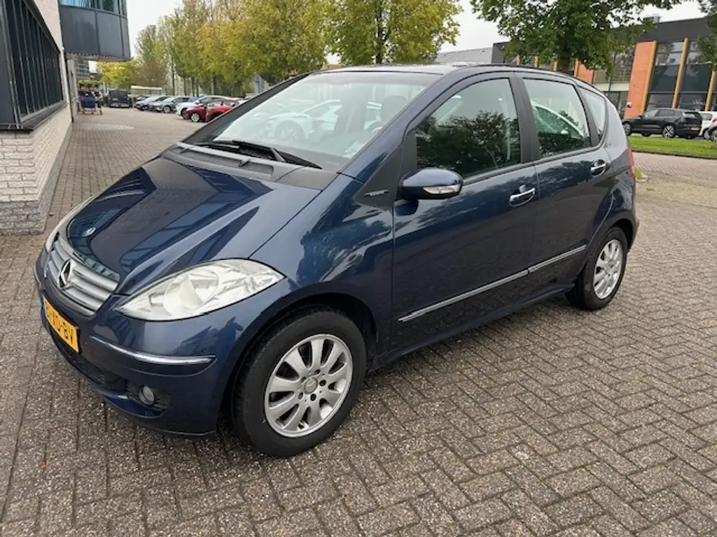 Mercedes-Benz A 150 2007 из Европы — купить под ключ