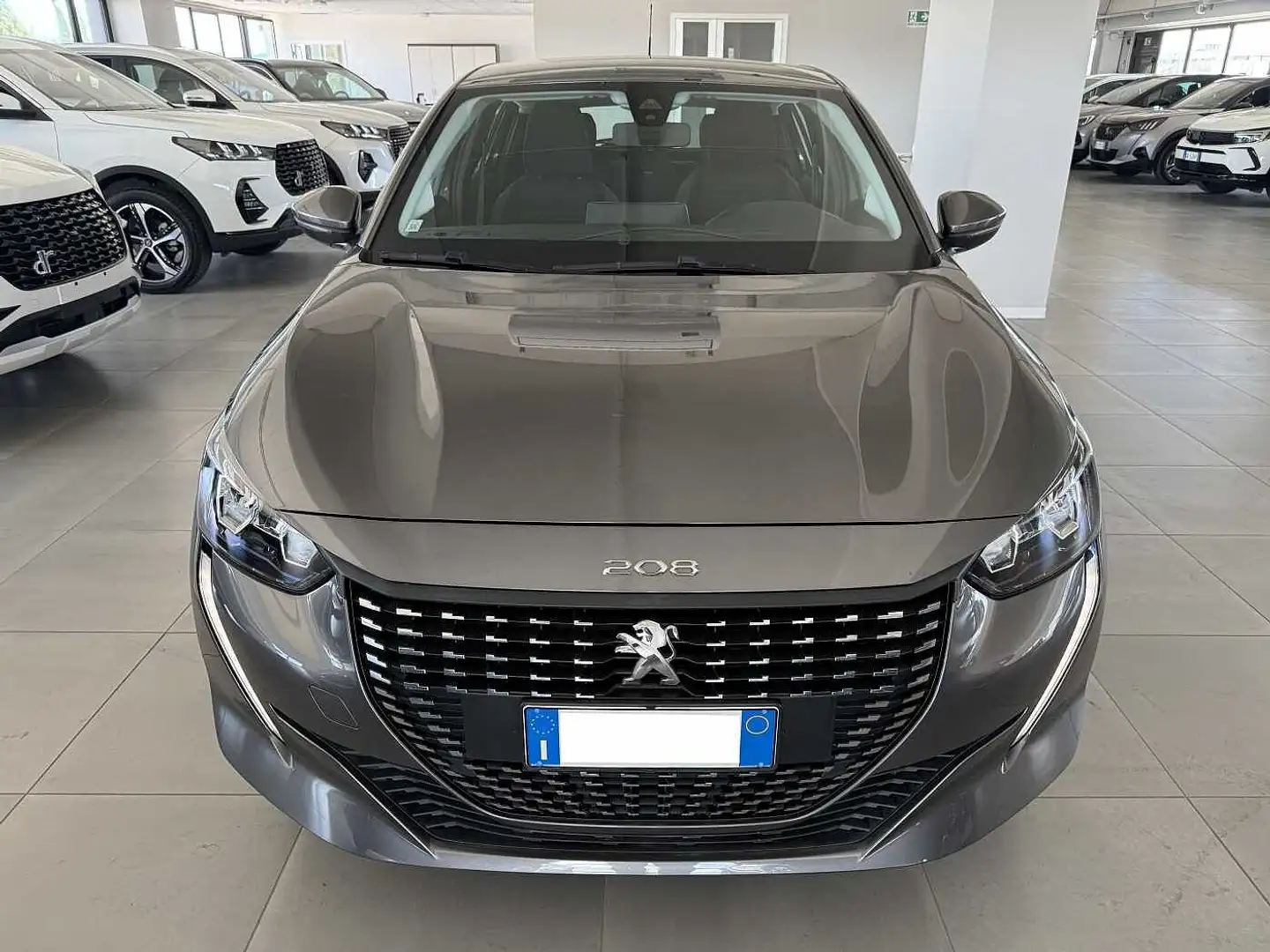 Peugeot 208 1.2 PureTech 75 CV Active Pack Grijs - 2