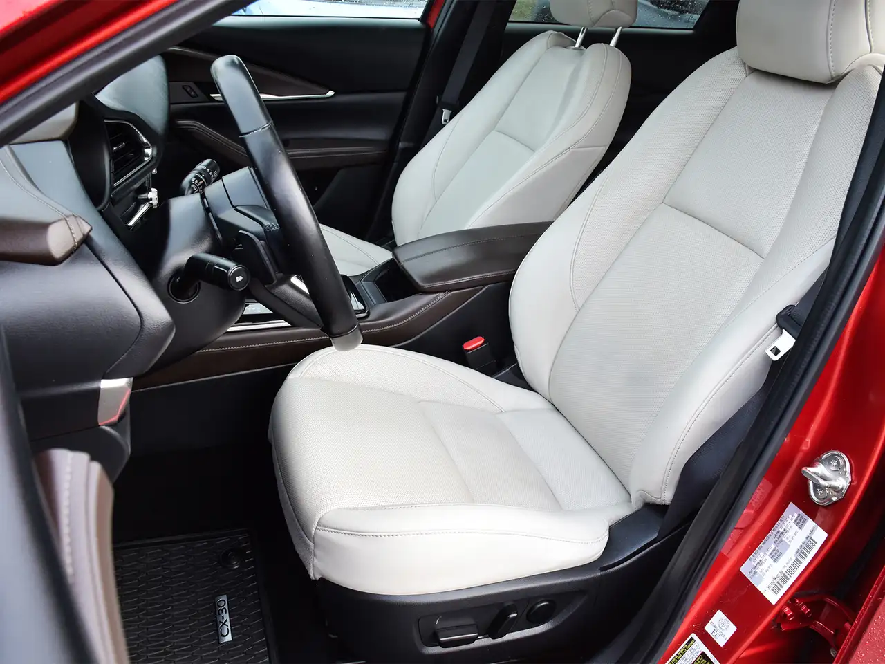 Mazda CX-30 снимка Mazda CX-30