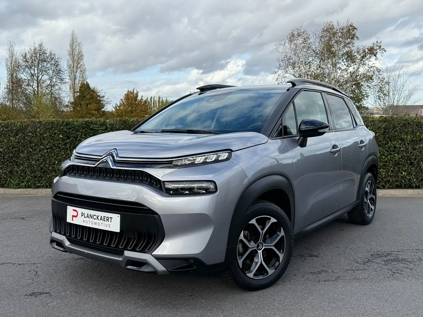 Citroen C3 Aircross 1.2i Benzine 110pk *Carplay/Bluetooth/Pdc/Alu* Grijs - 2