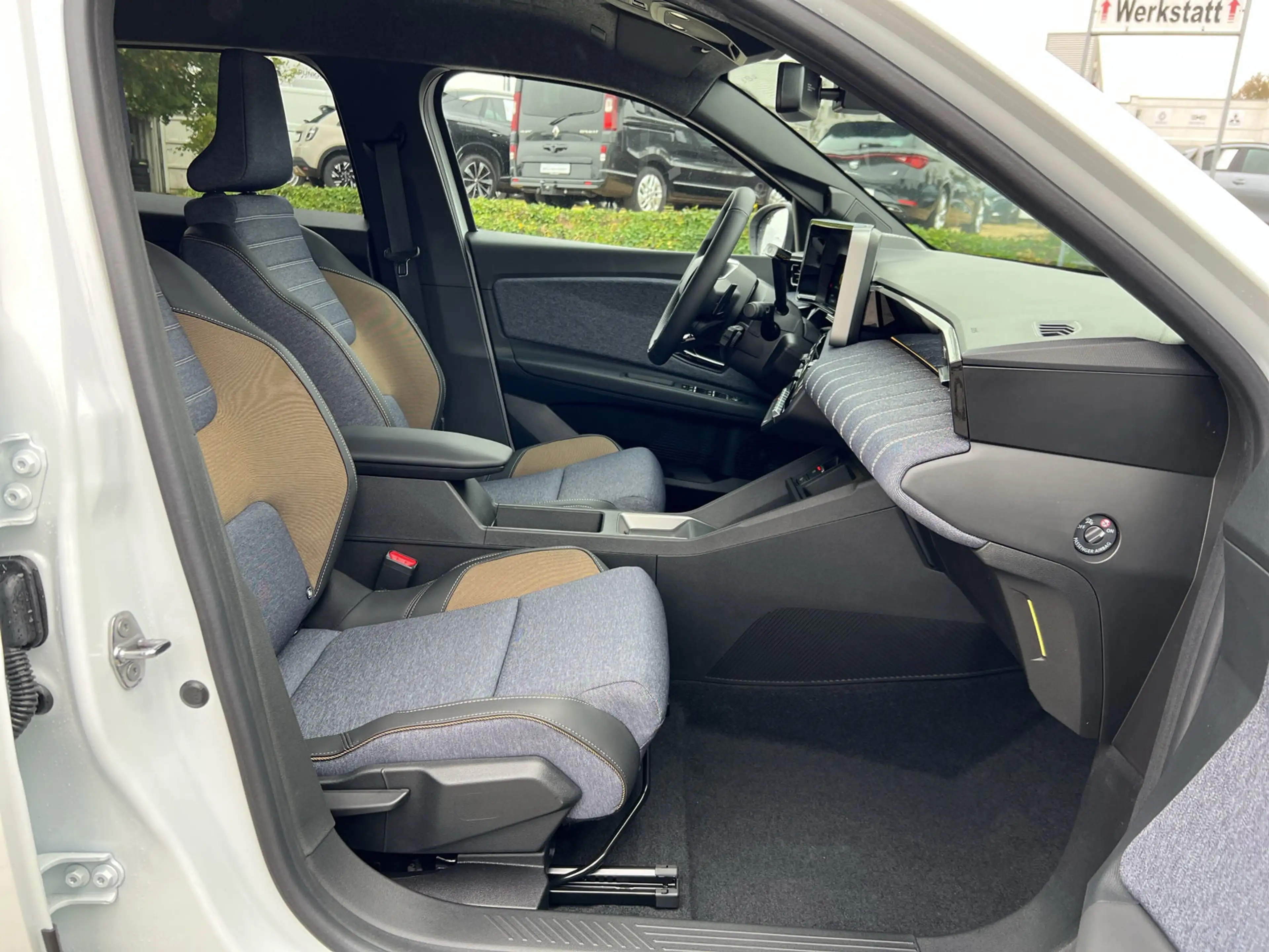 Renault R 5 150 Comfort Range Techno SHZ+LKHZ+FÖRDERFÄHIG — photo 9