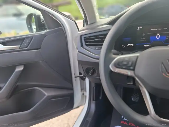 Volkswagen Taigo view 9