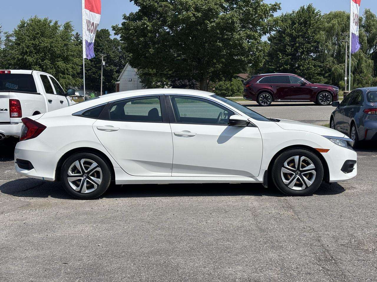 2017 Honda Civic 4dr Man LX — снимка 1