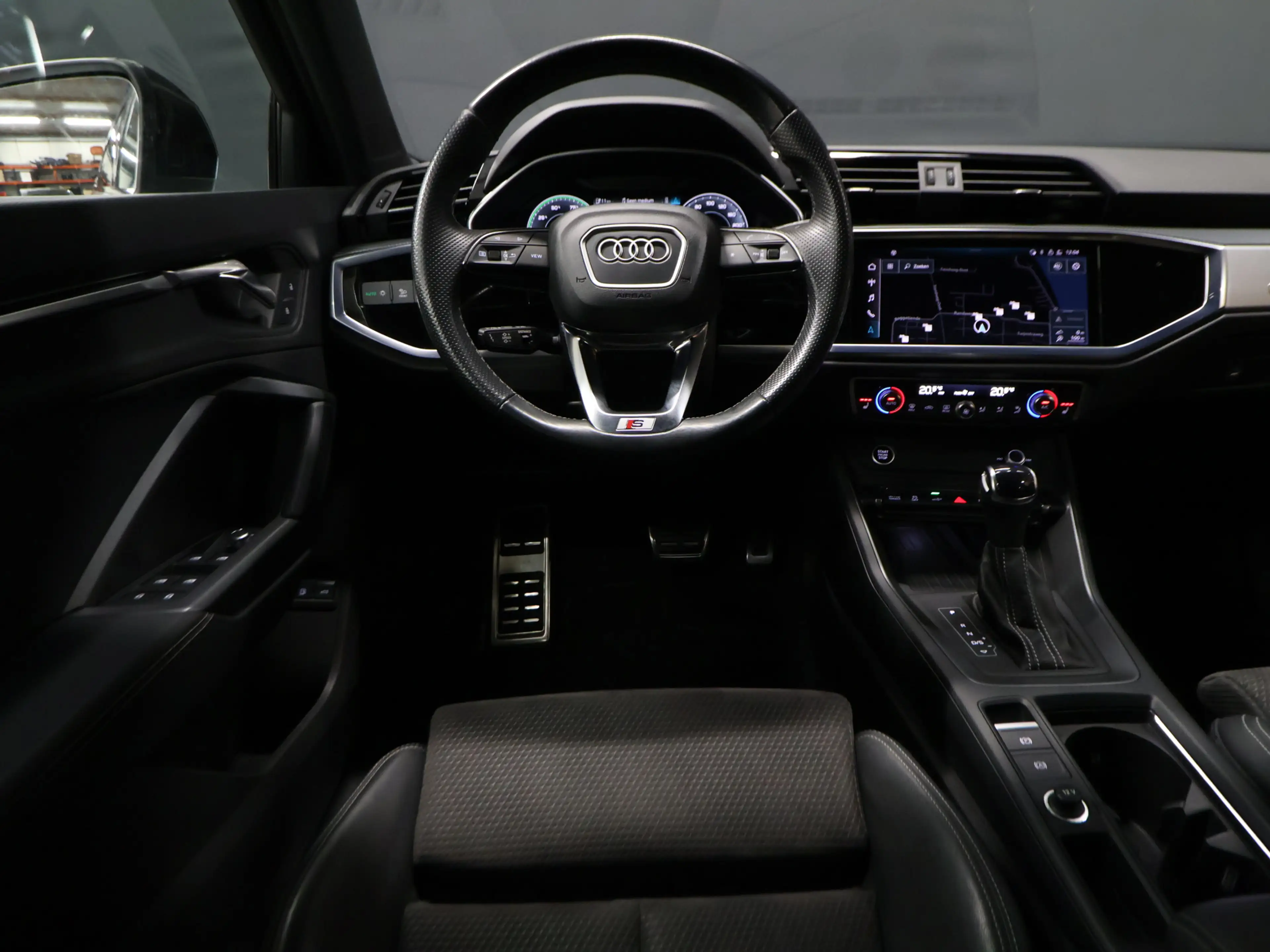 Audi Q3 Sportback 45 TFSI e Edition [TREKHAAK, CAMERA, APP — photo 10